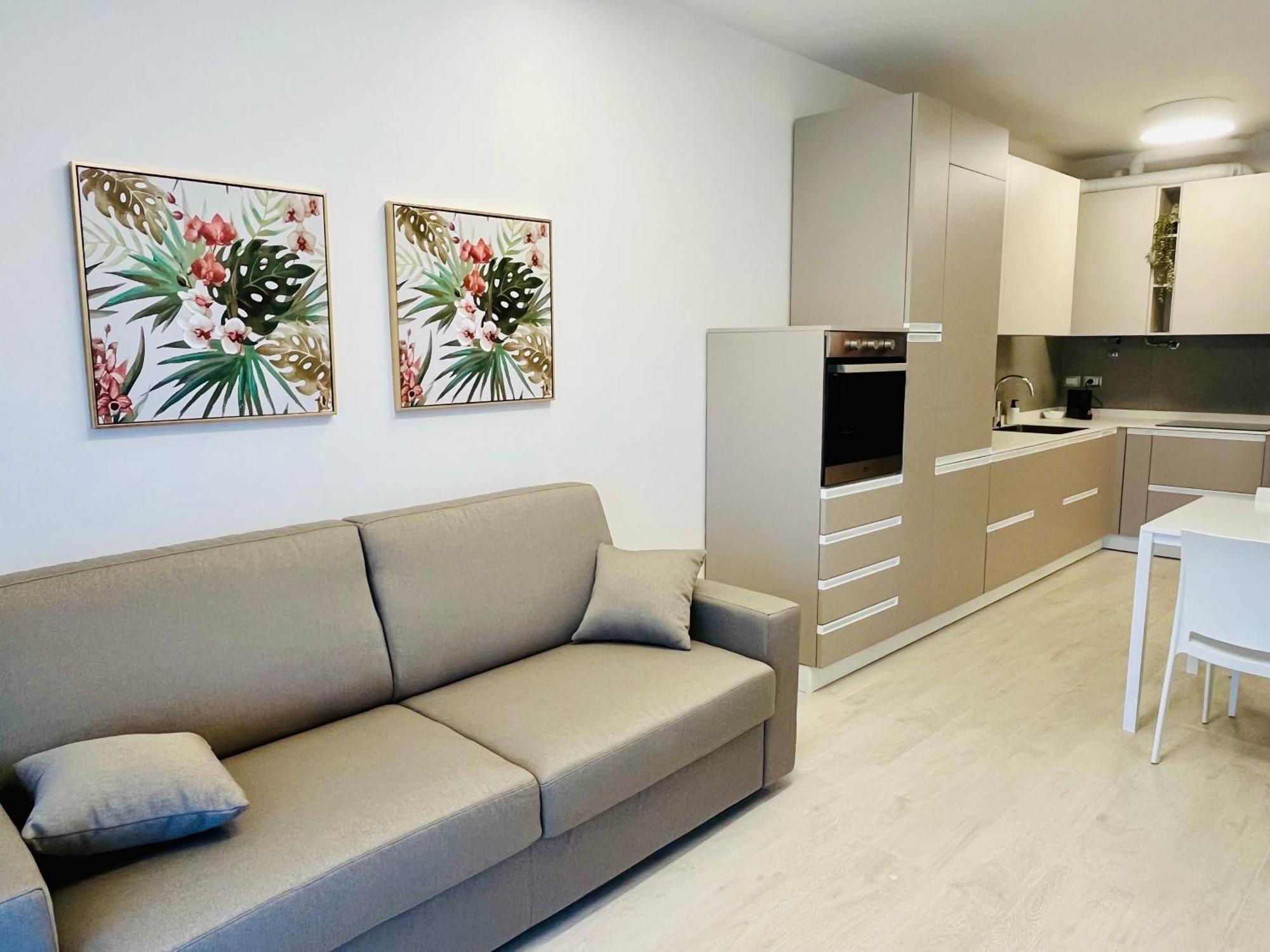 Kristall Lago Residence Desenzano del Garda Exteriér fotografie